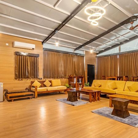 Treebo Purple Square Hotel Хидерабад Екстериор снимка